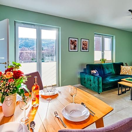Apartament Kwiatowy - 5D Apartamenty ชเวียราโดว์-สโดรยจ์ ภายนอก รูปภาพ