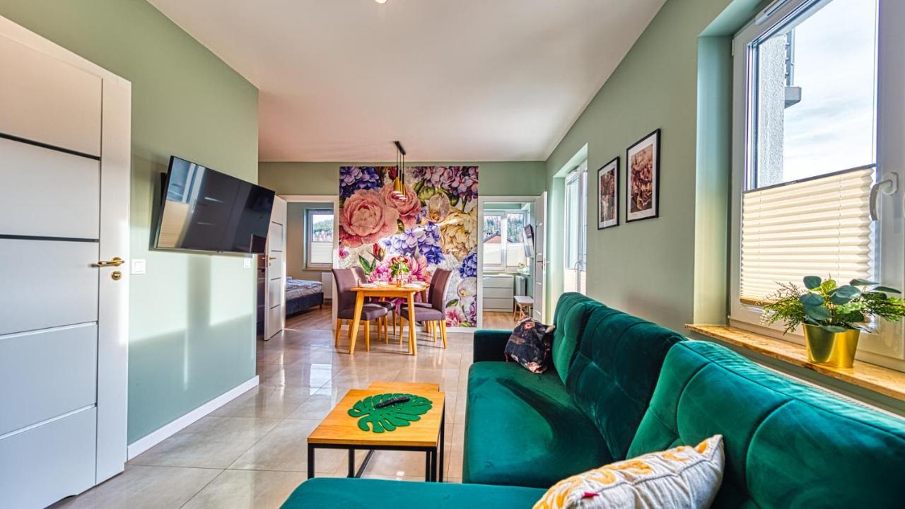 Apartament Kwiatowy - 5D Apartamenty ชเวียราโดว์-สโดรยจ์ ภายนอก รูปภาพ